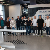 «КАМАЗ» посетила пилотажная группа «Стрижи»
