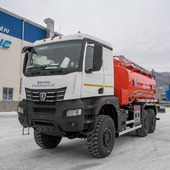 Представлена новая модель автотопливозаправщика на шасси КАМАЗ-65959